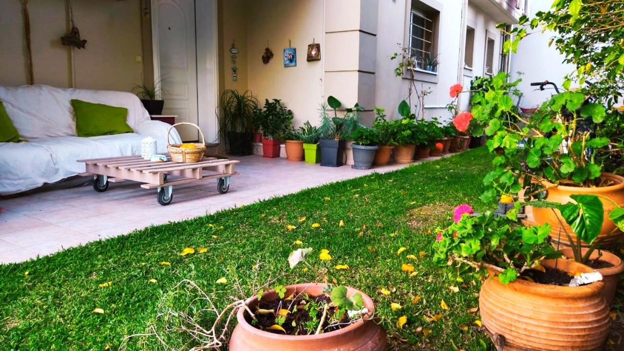 MesolóngionXrysa'S Gardenアパートメント エクステリア 写真